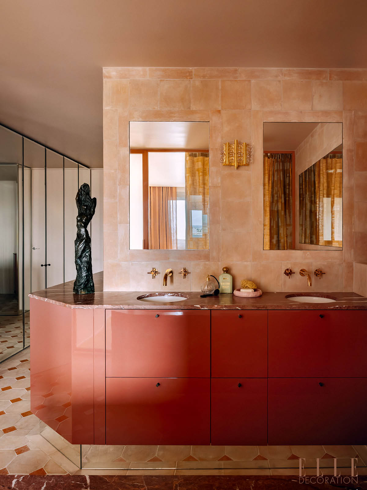 LAURANNE ELISE SCHMITT